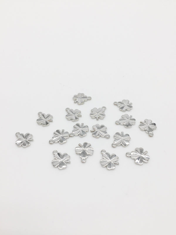 2 x Platinum Plated Four Leaf Clover Charms, 10x9mm (0142)