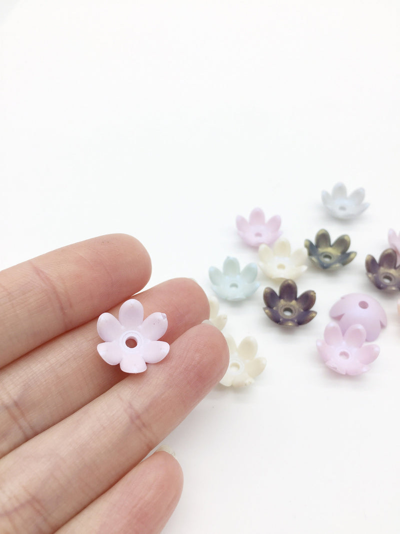 20 x Pastel Colour Acrylic Flower Beads, 15mm (3402)