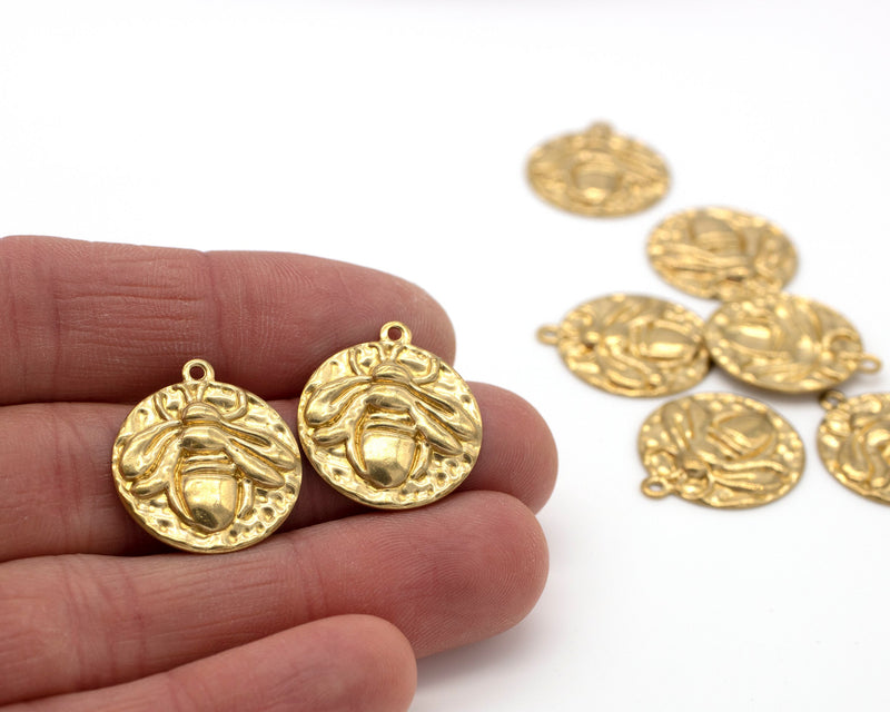 2 x Raw Brass Round Bee Charms, 23x20mm (C0069)