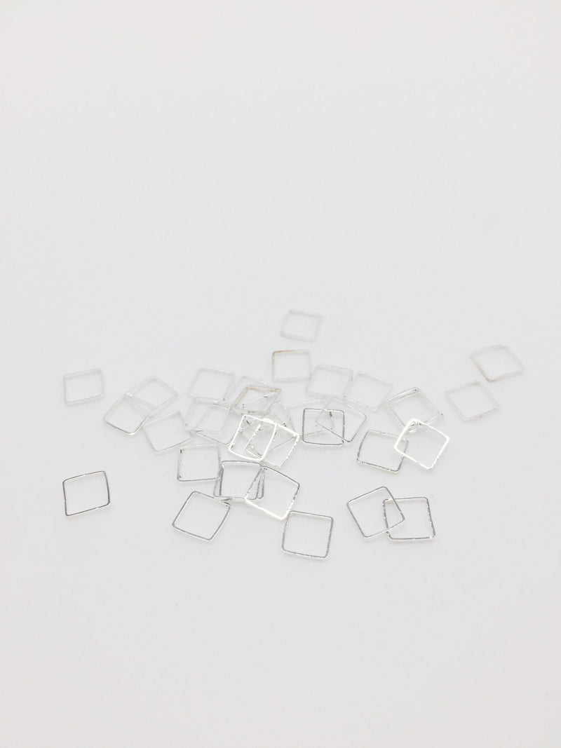 30 x Silver Plated Square Linking Rings, 8mm (3258S)