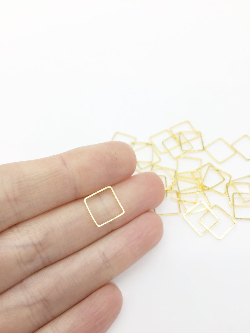 30 x Gold Square Connectors, 10mm (3240)