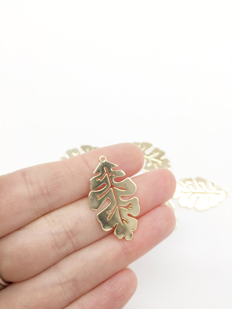 1 x Solid 18K Gold Plated Oak Leaf Pendants, 33x19mm (1262)