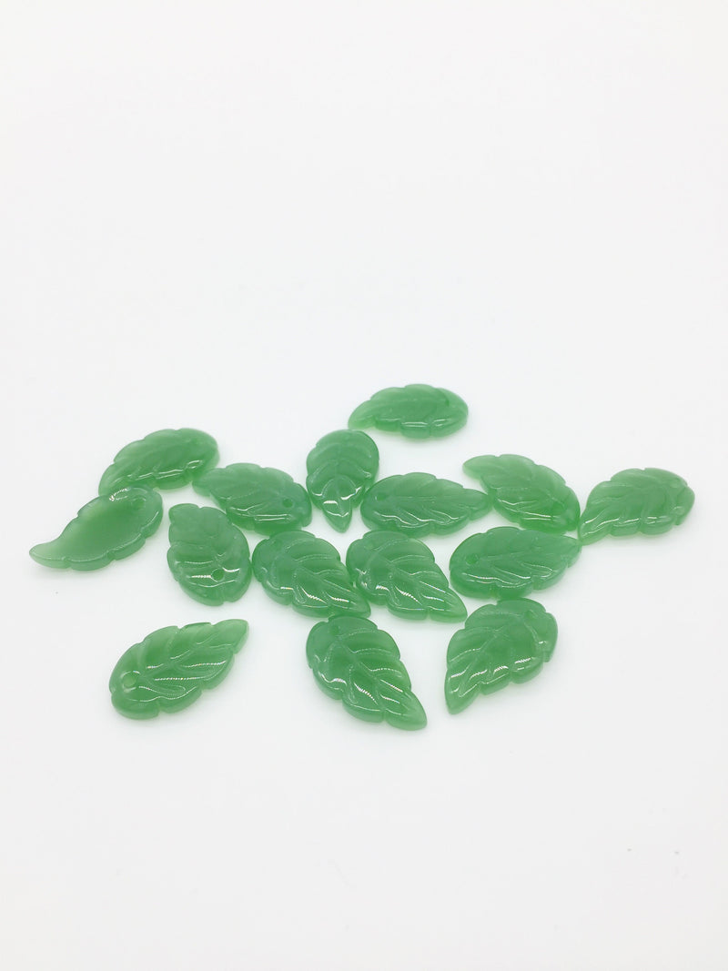 10 x Jade Imitation Glass Leaf Beads, 10x18mm (3506)