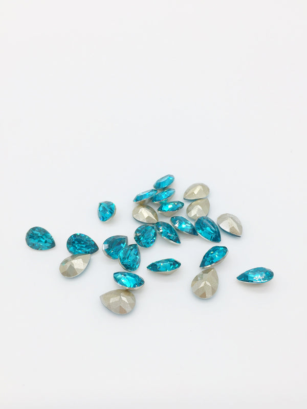 24 x 7x10mm Aquamarine Teardrop Rhinestones, Foiled Back (2264)