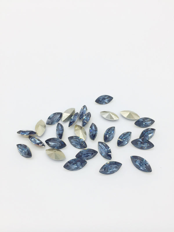 24 x 6x12mm Indian Sapphire Crystal Navette Rhinestones, Foiled Back (2254)