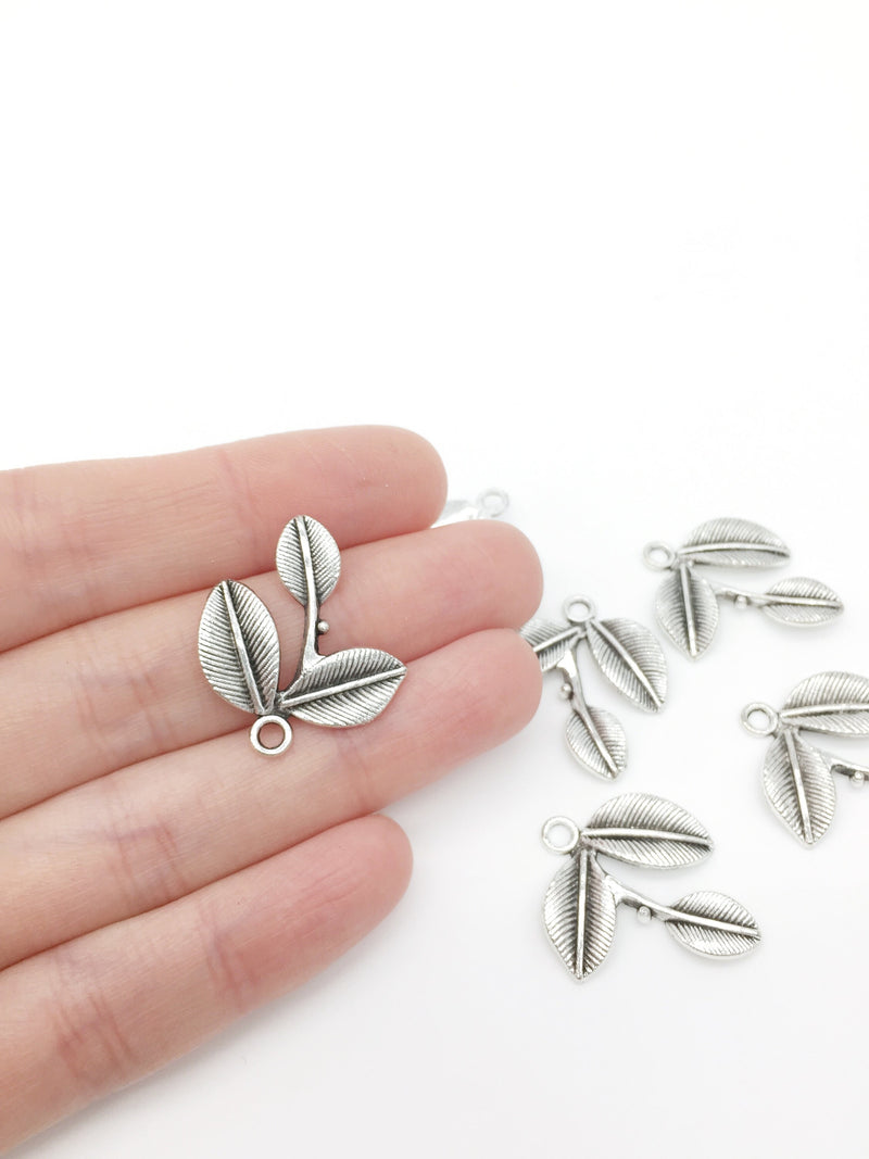 8 x Antique Silver Metal Orchid Leaf Charms, 28x23mm (2263)