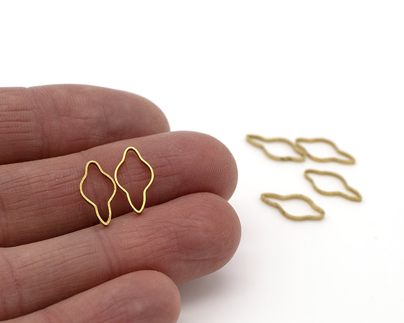 20 x Raw Brass Irregular Teardrop Charms, 14x7mm (C0649)