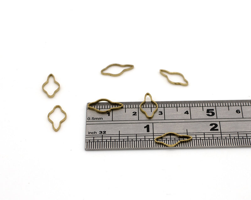 20 x Raw Brass Irregular Teardrop Charms, 14x7mm (C0649)