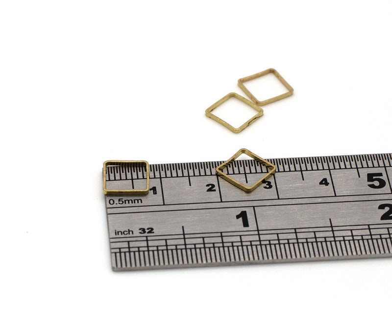 30 x Raw Brass Square Connectors, 8mm Square Open Bezel Linking Rings (C0662)