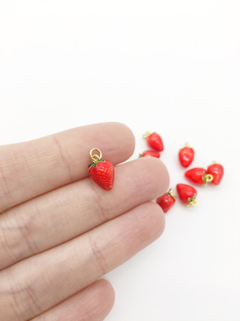 1 x 18K Gold Plated Dainty Strawberry Charm, 12x7mm (2150)