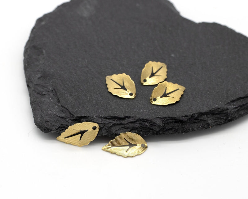 10 x Raw Brass Cut-out Leaf Charms, 17x10mm (C0292)