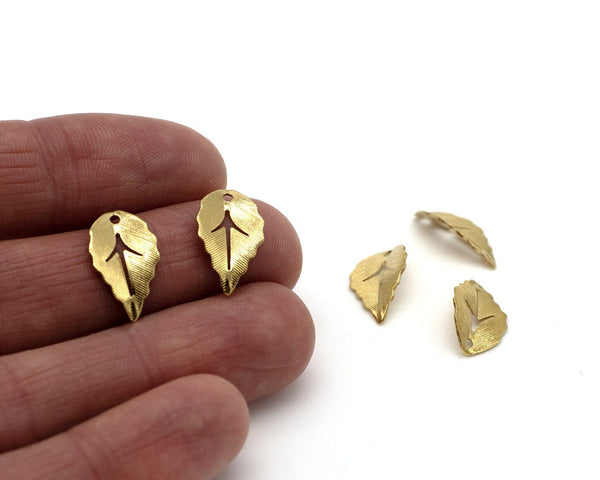 10 x Raw Brass Cut-out Leaf Charms, 17x10mm (C0292)