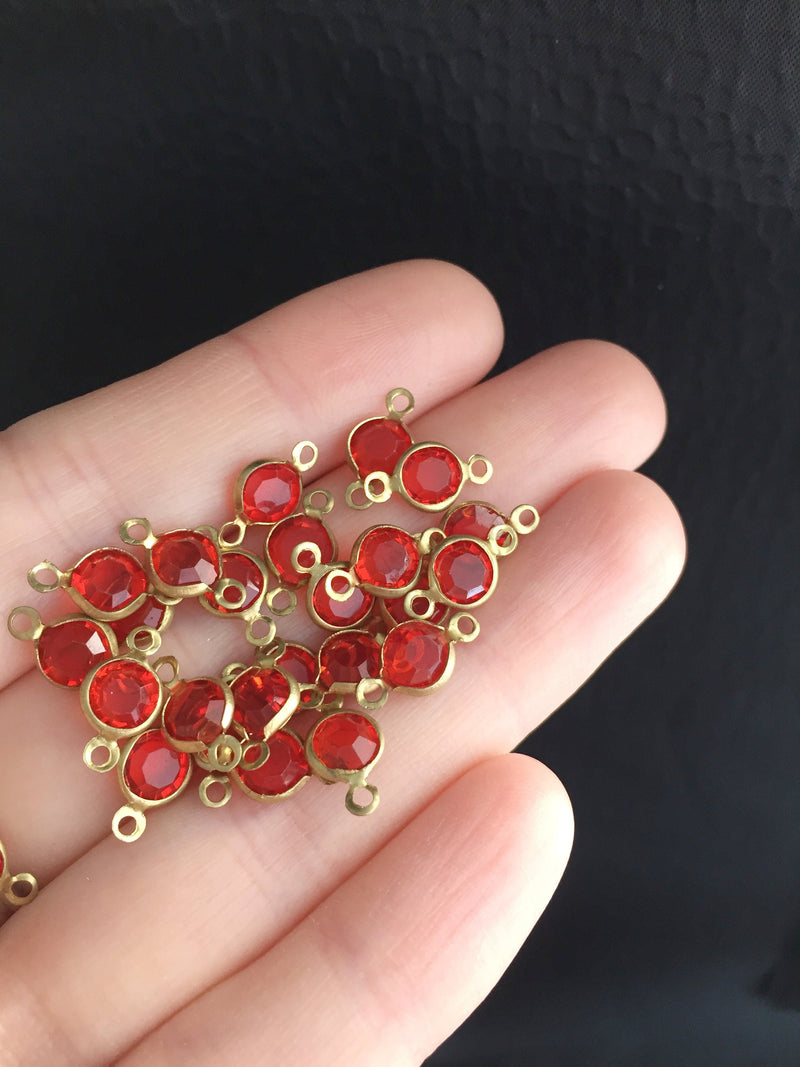 10 x Round Bezel Set Faceted Red Glass Brass Links, 13x7mm (2686)