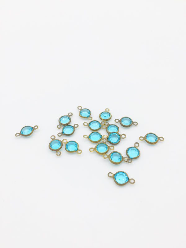 10 x Round Bezel Set Faceted Sky Blue Glass Brass Links, 13x7mm (2682)