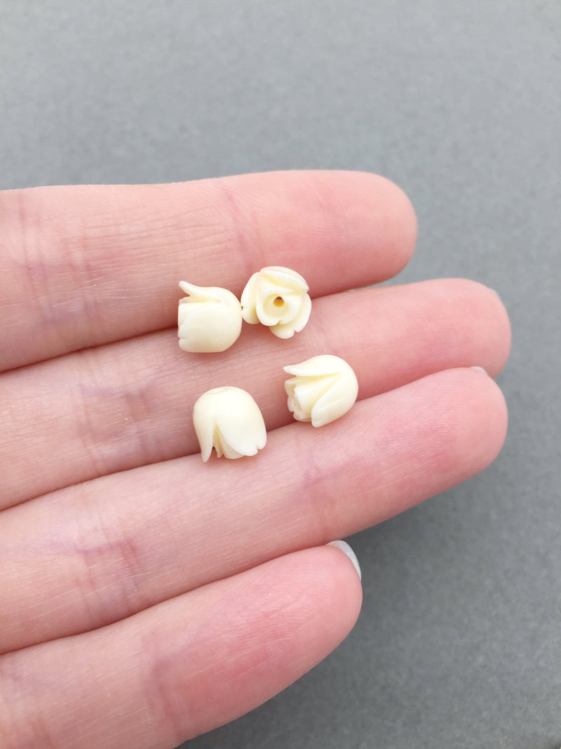 10 x Tiny Carved Coral Rose Buds, 7x6.5mm (A3)