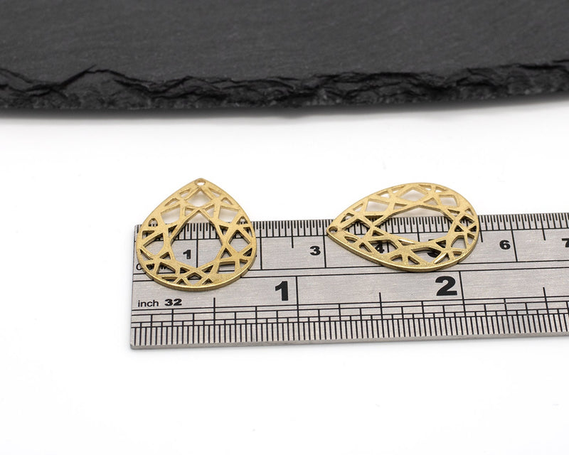 8 x Ornate Raw Brass Teardrop Pendants, 24.5x19mm (C0682)