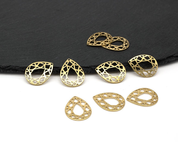 8 x Ornate Raw Brass Teardrop Pendants, 24.5x19mm (C0682)